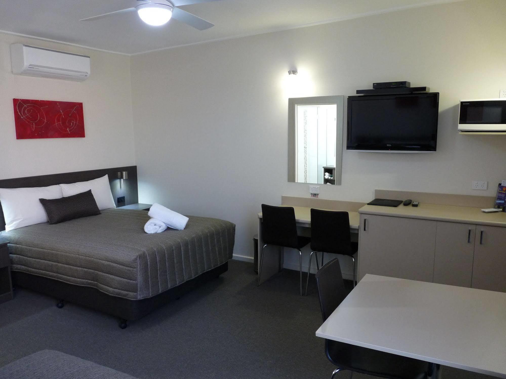 Loddon River Motel Kerang المظهر الخارجي الصورة