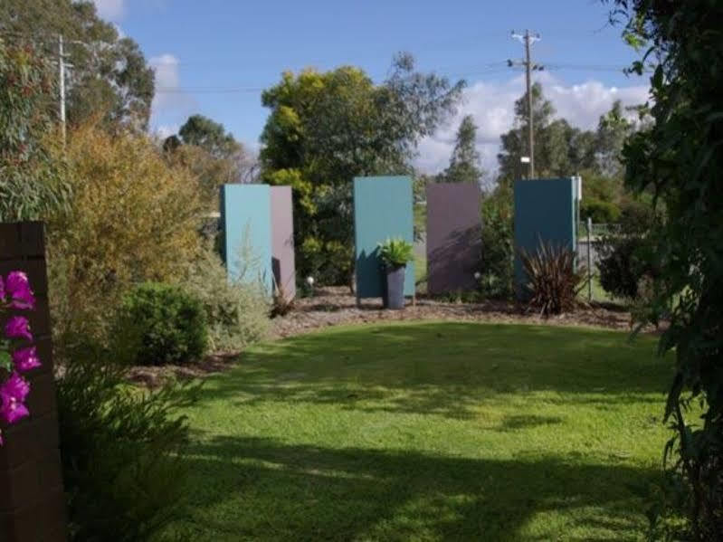 Loddon River Motel Kerang المظهر الخارجي الصورة