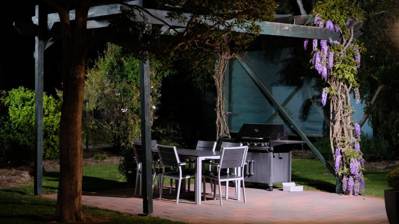 Loddon River Motel Kerang المظهر الخارجي الصورة